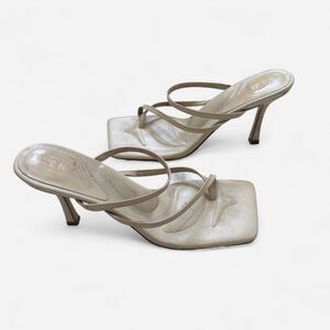 Alias Mae Women's Cream Strappy Heels